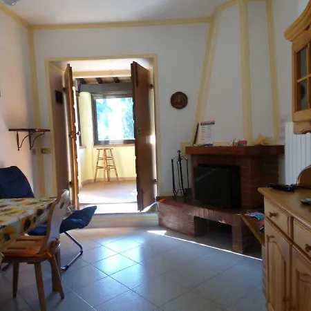 Casa Vacanze Santa Cristina Volterra Exterior photo